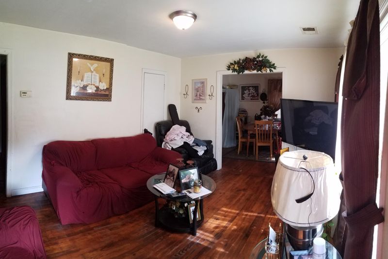 303 Jean Wells Dr, Goose Creek, SC 29445