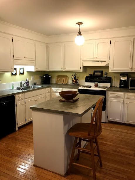 975 Colonial Dr, Mount Pleasant, SC 29464