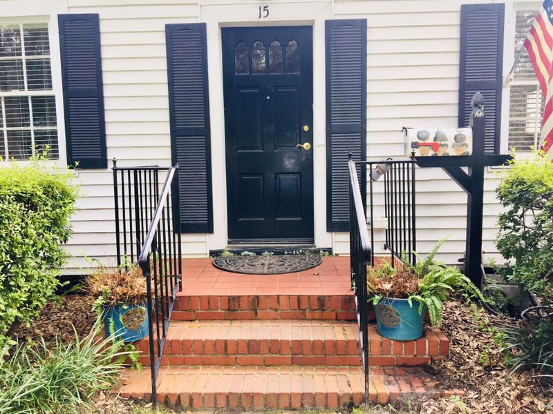 15 Beverly Dr, Charleston, SC 29407