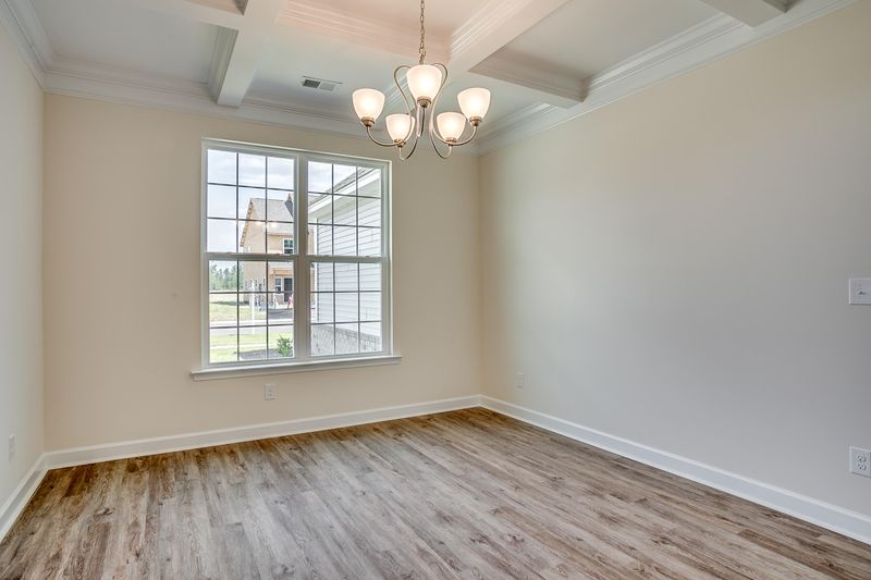 1536 Castlewick Ave, Johns Island, SC 29455