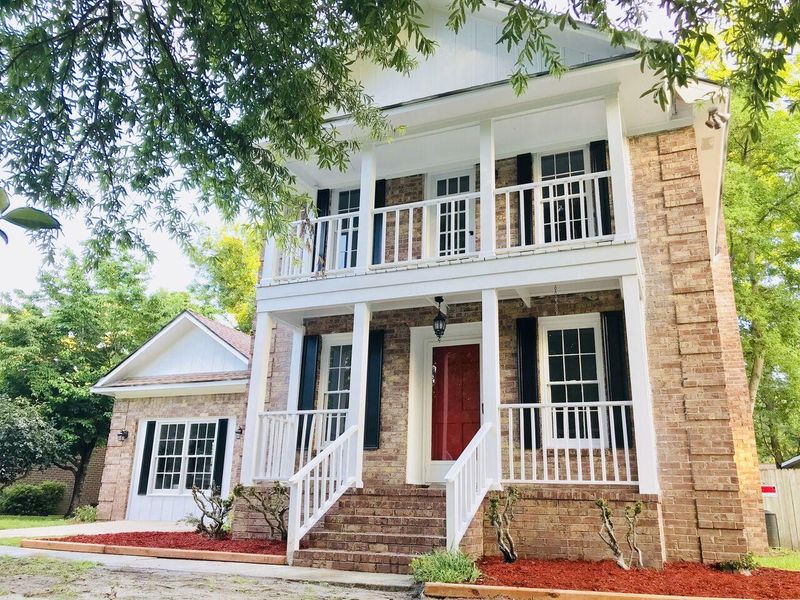 2607 Delhi Rd, North Charleston, SC 29406