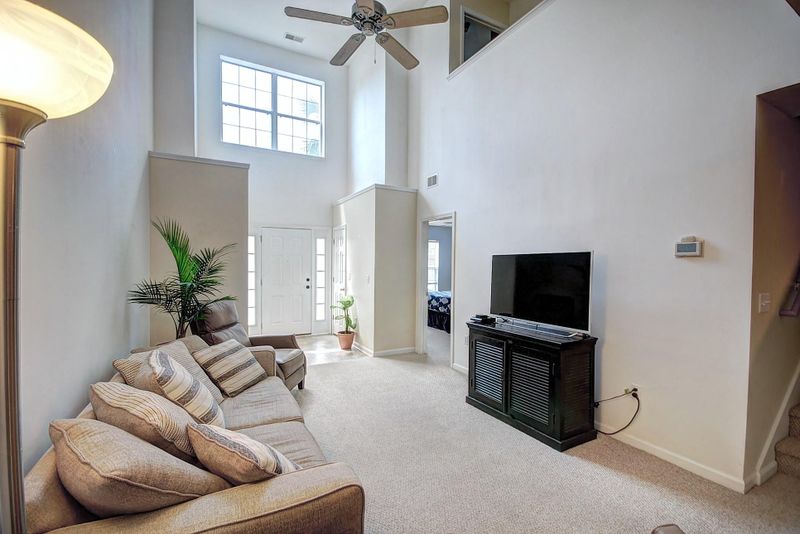 1230 Island Club Dr, Charleston, SC 29492