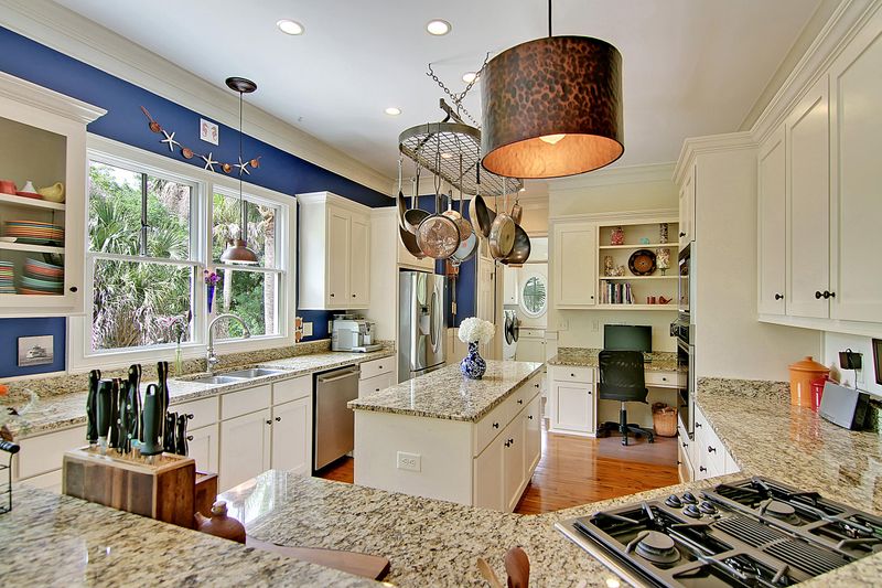 31 27th Ave, Isle Of Palms, SC 29451