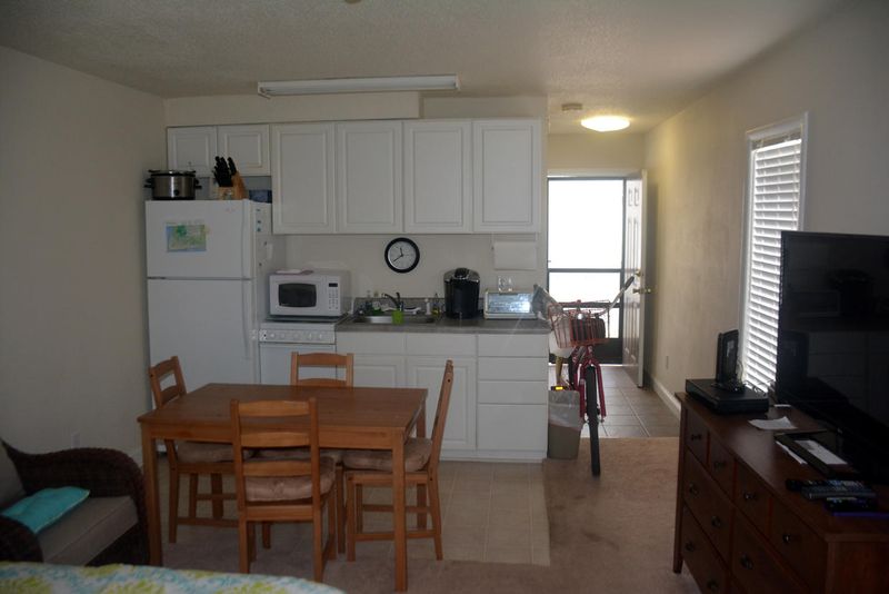 361 Sea Cloud Cir, Edisto Beach, SC 29438