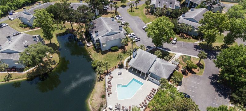 1481 Center St #302, Mount Pleasant, SC 29464