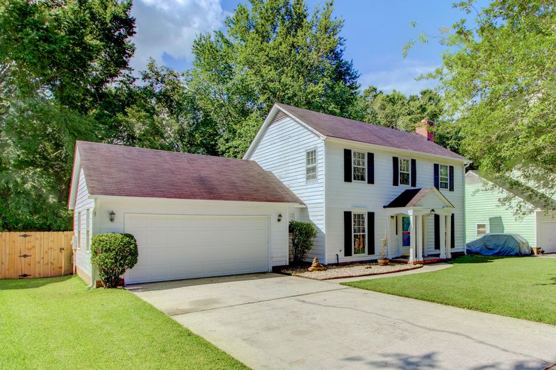 118 Hamlet Rd, Summerville, SC 29485