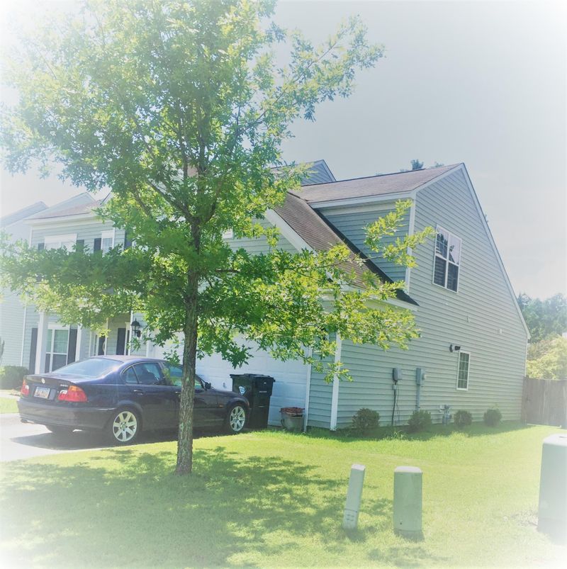 417 Sparkleberry Ln, Ladson, SC 29456