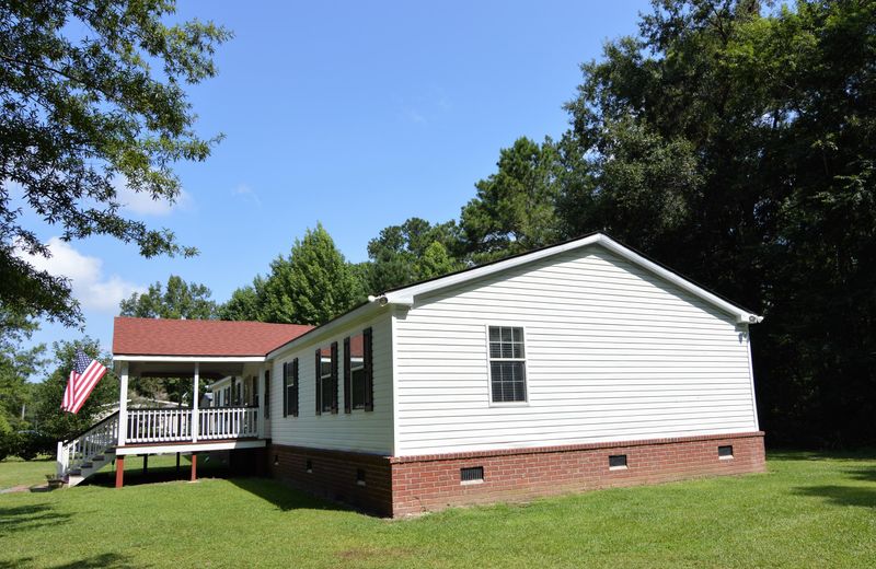 131 Francis Ln, Summerville, SC 29483