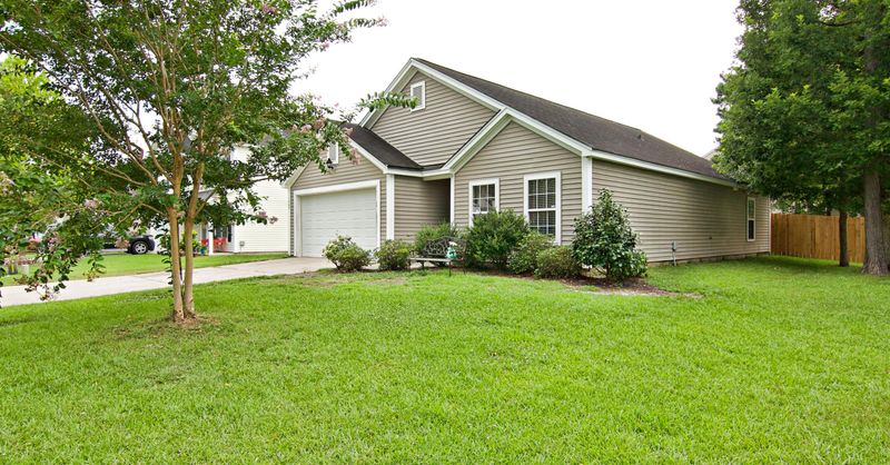 1065 Briar Rose Ln, Ladson, SC 29456