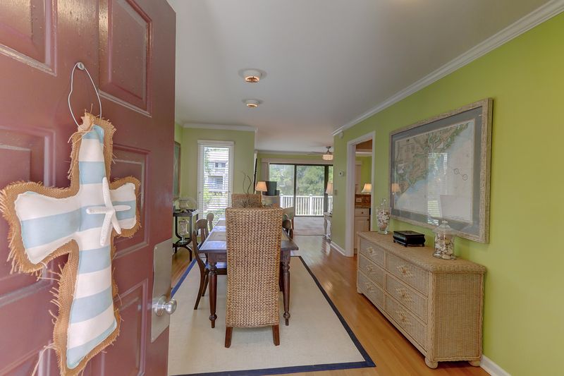 4 Racquet Club, Isle Of Palms, SC 29451