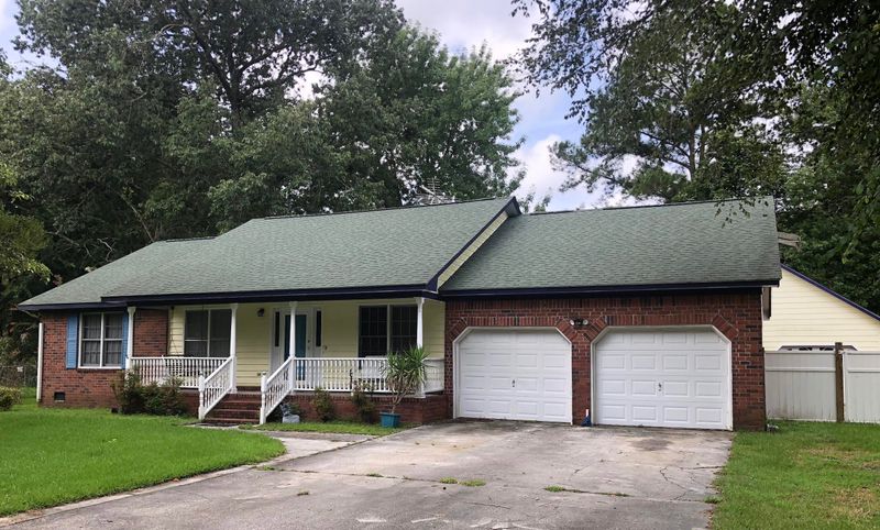 216 Travelers Rest Blvd, Summerville, SC 29485