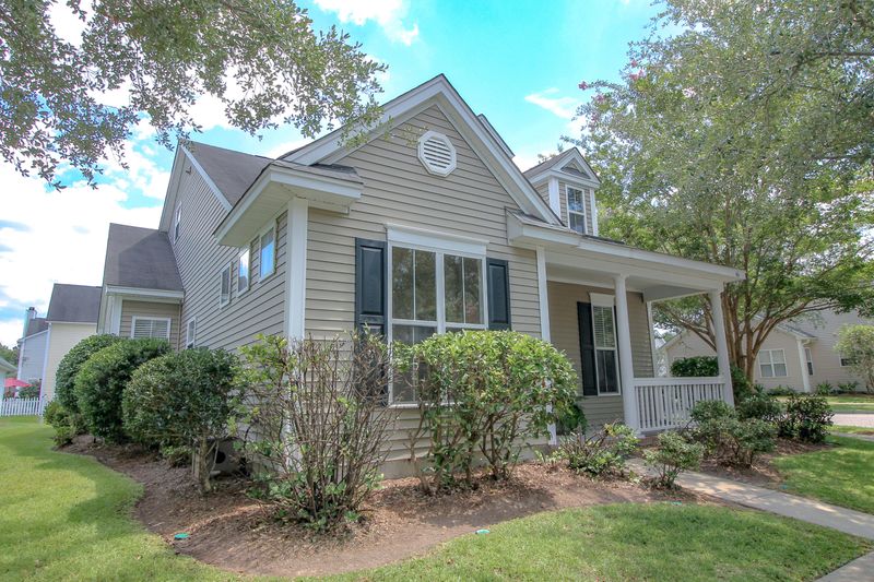 46 Regency Oaks Dr, Summerville, SC 29485