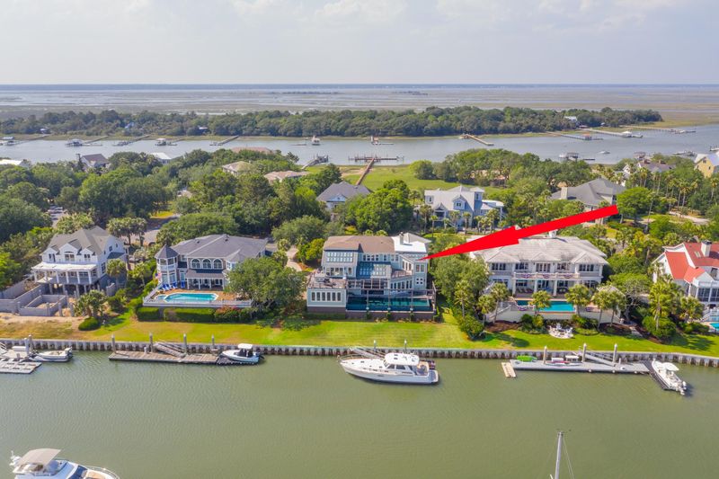 39 Waterway Island Dr, Isle Of Palms, SC 29451