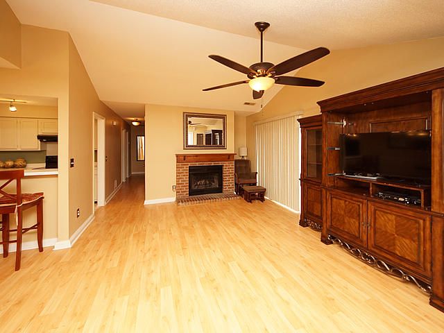125 Alston Cir, Goose Creek, SC 29445