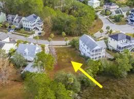 1972 Shields Ln, Mount Pleasant, SC 29466