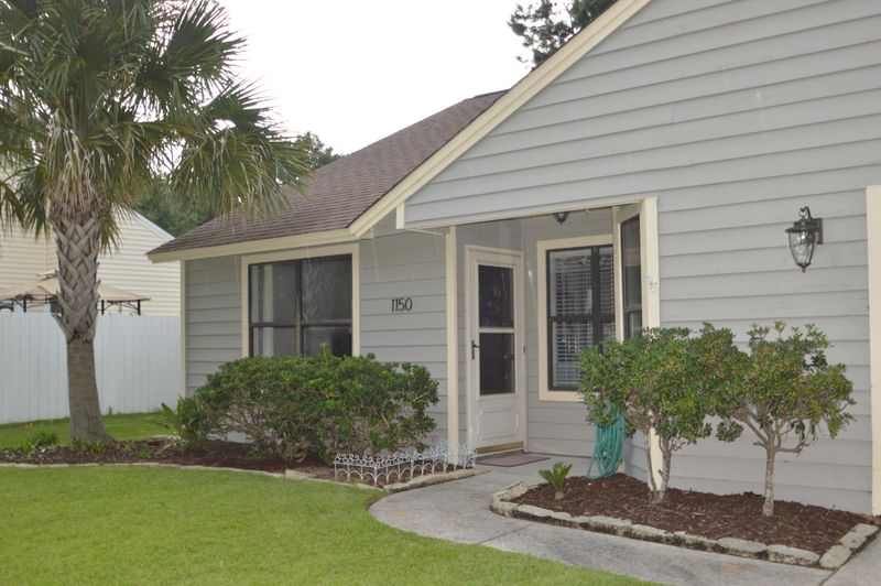 1150 Bellwood Rd, Charleston, SC 29412