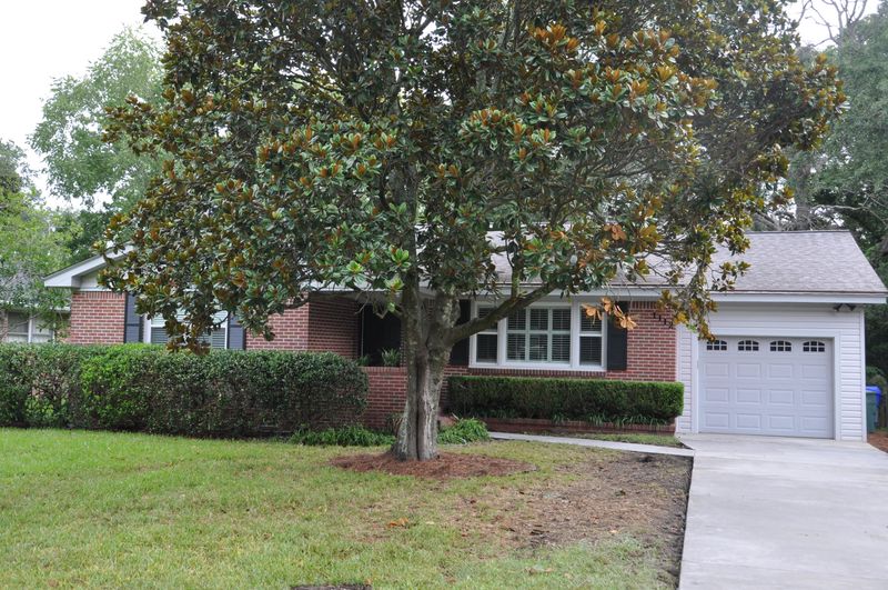 1112 Culpepper Cir, Charleston, SC 29407