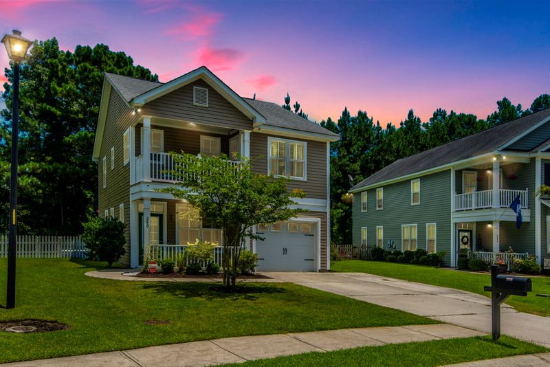 260 Killarney Trl, Moncks Corner, SC 29461