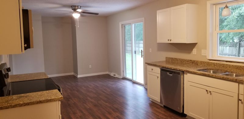 104 Donna Ct, Ladson, SC 29456