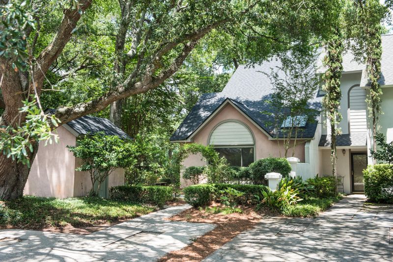355 Spoonbill Ln, Mount Pleasant, SC 29464