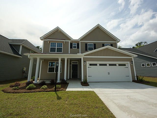 605 Pendleton Dr, Moncks Corner, SC 29461