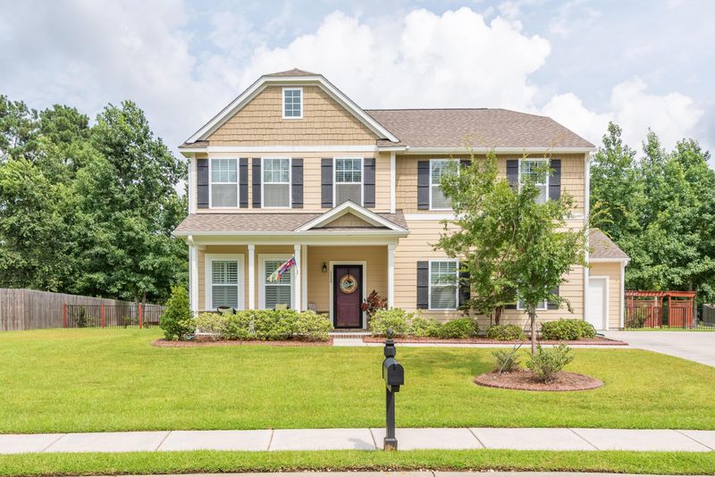 112 Scotland Dr, Summerville, SC 29483