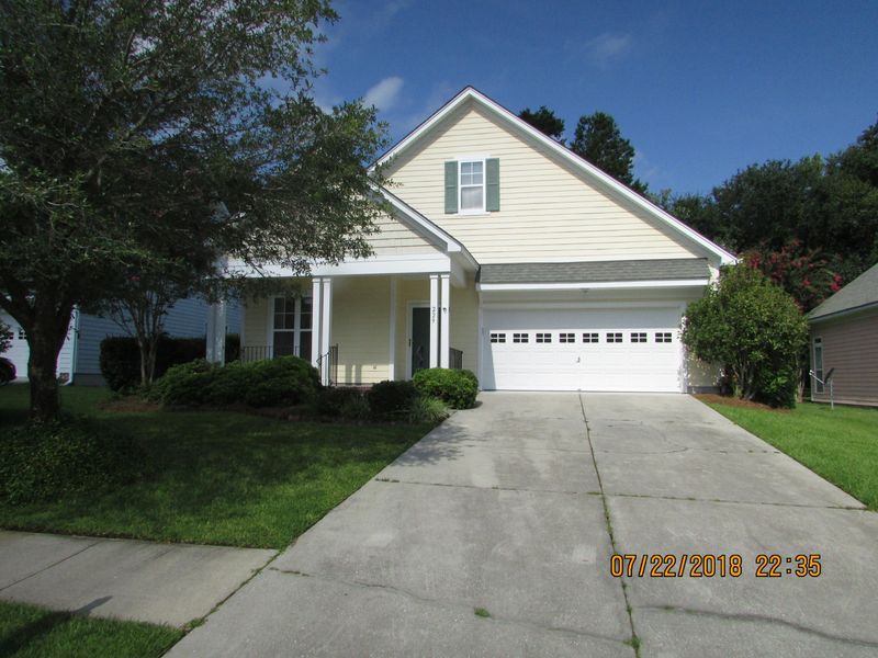 229 Silverwood Ln, Summerville, SC 29485