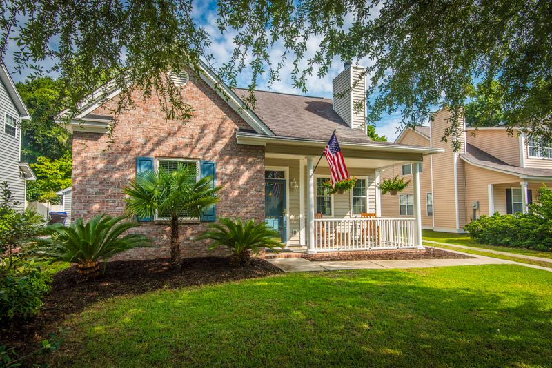2432 Fulford Ct, Mount Pleasant, SC 29466