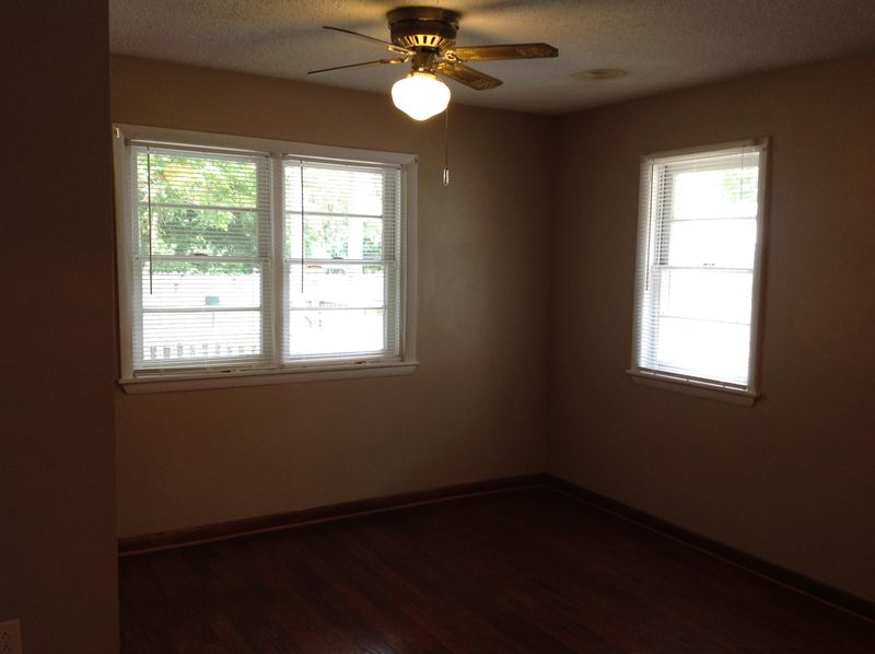 1143 Forbes Ave, Charleston, SC 29407