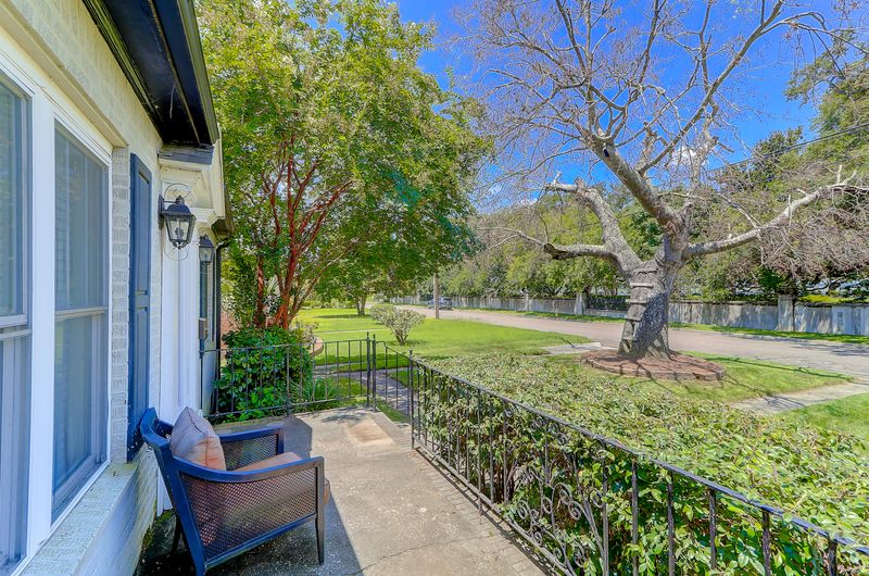 257 Saint Margaret St, Charleston, SC 29403