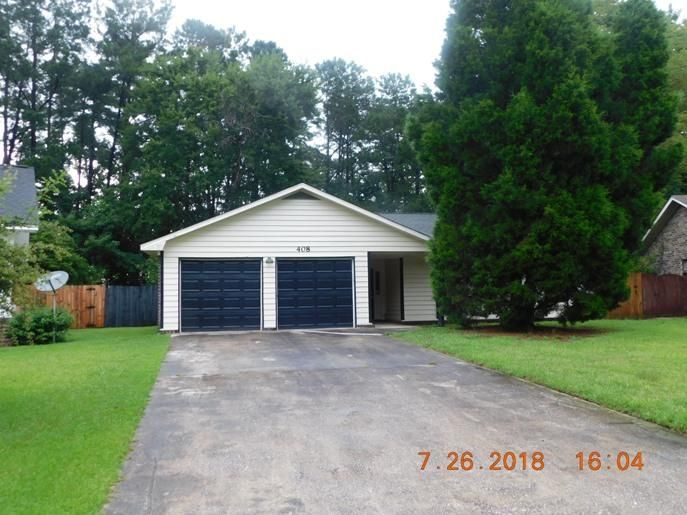 408 Terrier Rd, Goose Creek, SC 29445