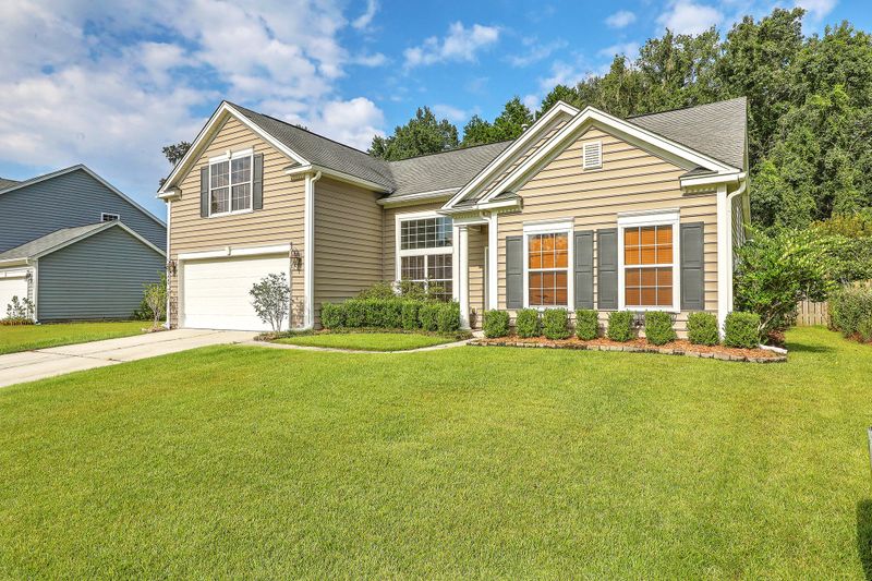1449 Ashley Gardens Blvd, Charleston, SC 29414