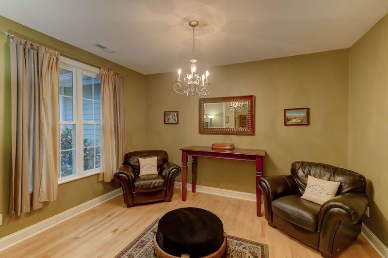 1858 Bluebird Rd, Johns Island, SC 29455