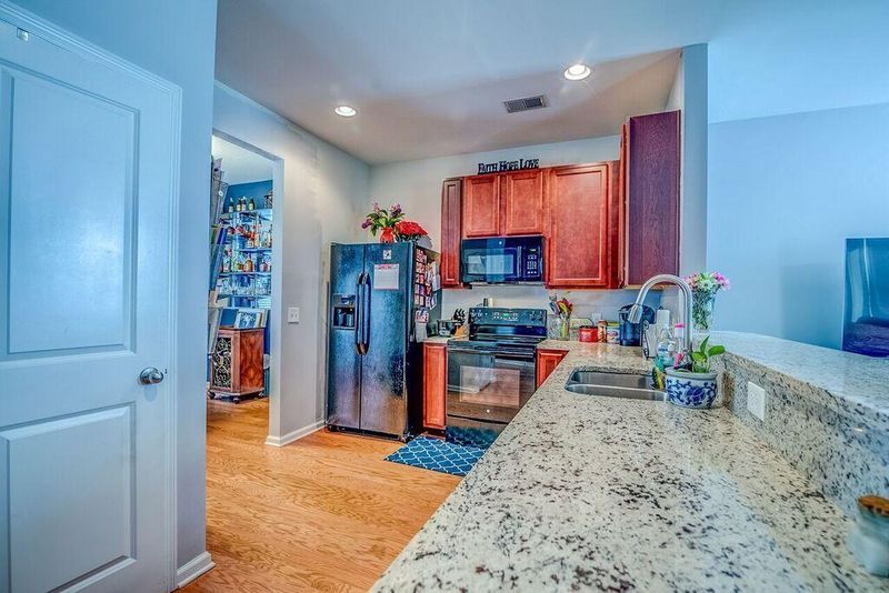 160 Hidden Palms Blvd, Summerville, SC 29485