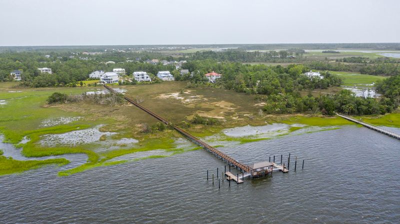 1909 Lone Oak Point, Mount Pleasant, SC 29466