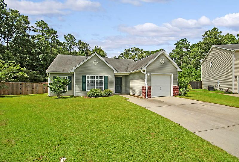 108 Cayman Pl, Goose Creek, SC 29445