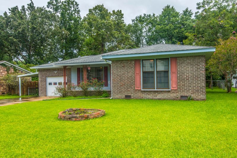 205 Loblolly Cir, Ladson, SC 29456