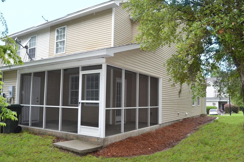 201 Brookshire Rd, Goose Creek, SC 29445