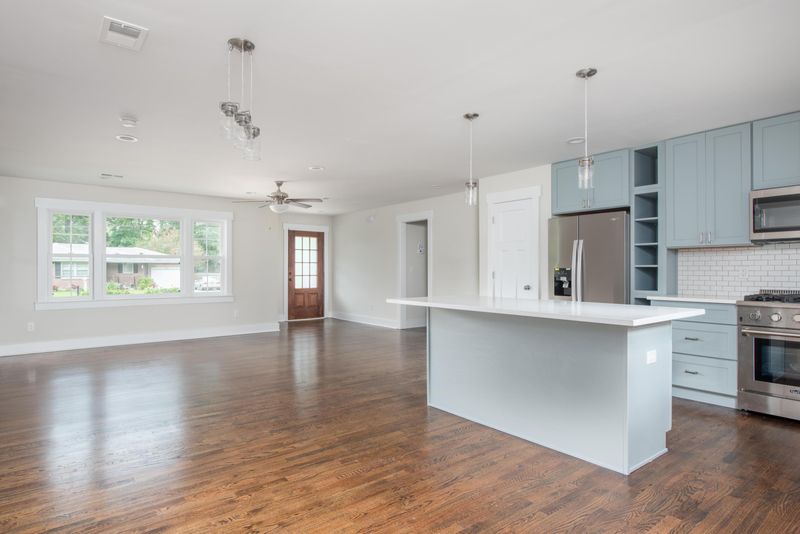 1640 Sheffield St, Charleston, SC 29407