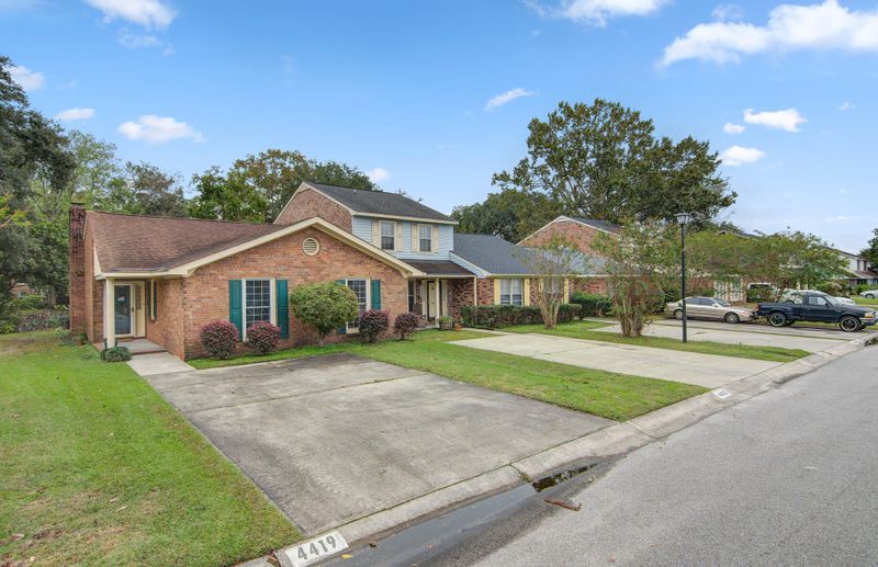 4419 S Shirley Dr, North Charleston, SC 29418