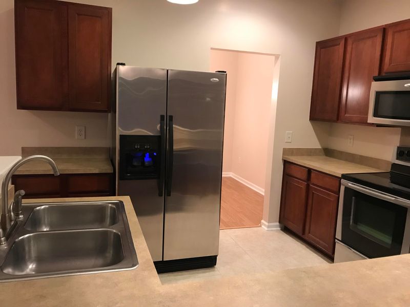 335 Flyway Rd, Goose Creek, SC 29445