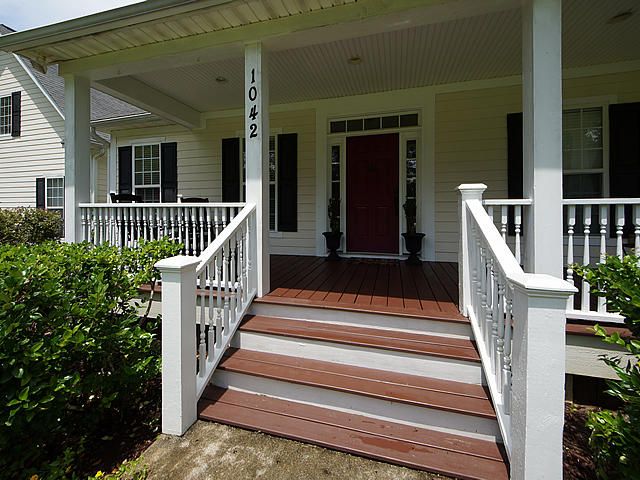 1042 Willington Dr, Ridgeville, SC 29472