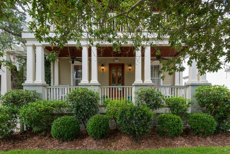 123 Mary Ellen Dr, Charleston, SC 29403