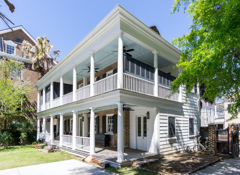 173-171.5 Wentworth St, Charleston, SC 29401