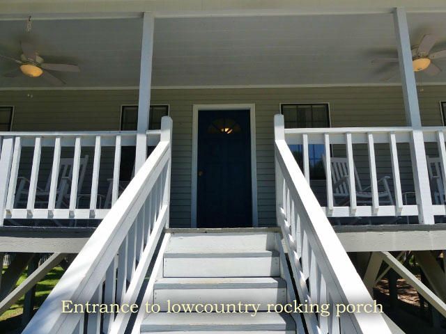 1119 Nancy St, Edisto Island, SC 29438