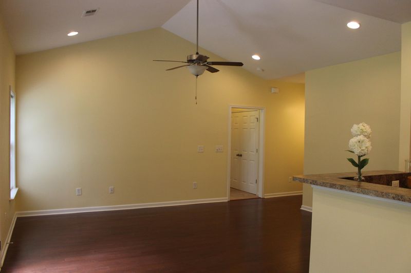 193 Highwoods Plantation Ave, Summerville, SC 29485