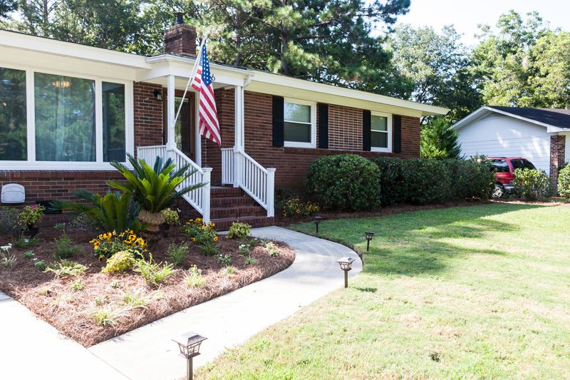 866 Montgomery Rd, Charleston, SC 29412
