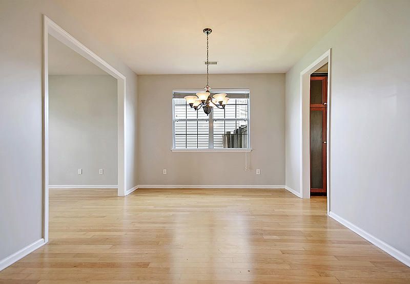 7318 Water Thrush Ct, Hanahan, SC 29410