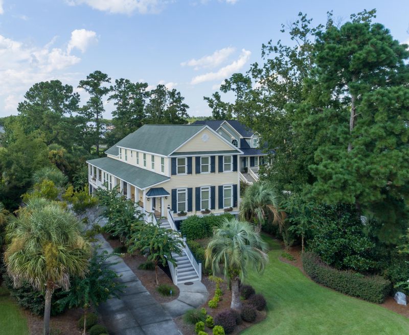 1925 N Creek Dr, Mount Pleasant, SC 29466