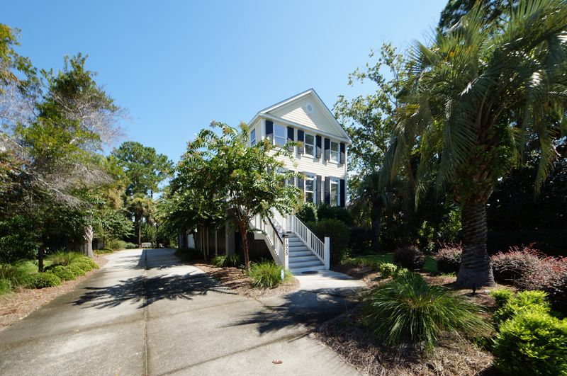1925 N Creek Dr, Mount Pleasant, SC 29466